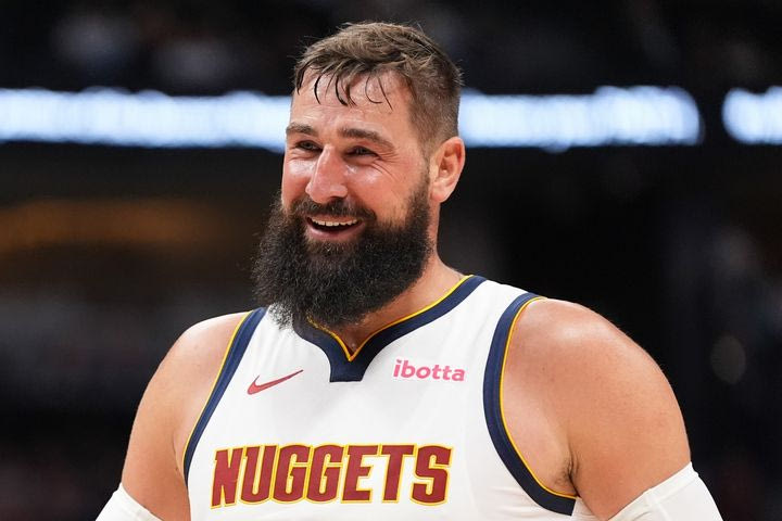 Ο Γιόνας Βαλαντσιούνας