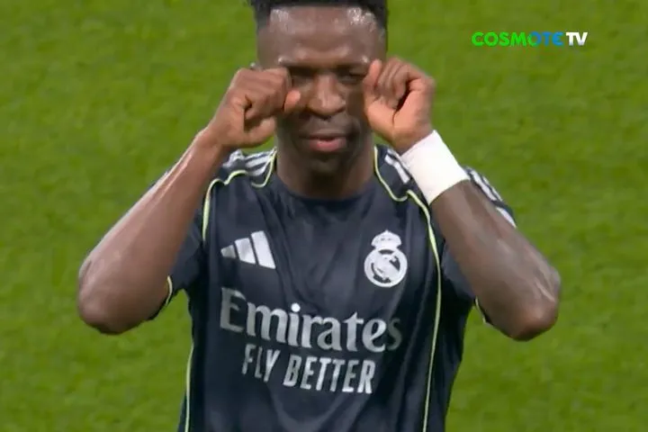 Μάντσεστερ Σίτι – Ρεάλ Μαδρίτης: Το πικάρισμα του Βινίσιους στους οπαδούς των πολιτών μετά το γκολ του στο Έτιχαντ