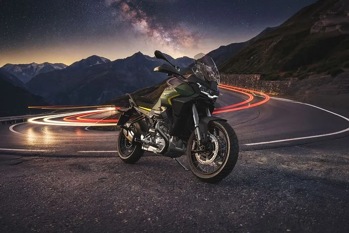 Piaggio-Aprilia-Moto Guzzi-Vespa: “Open doors” με νέα και προσφορές στα καταστήματα