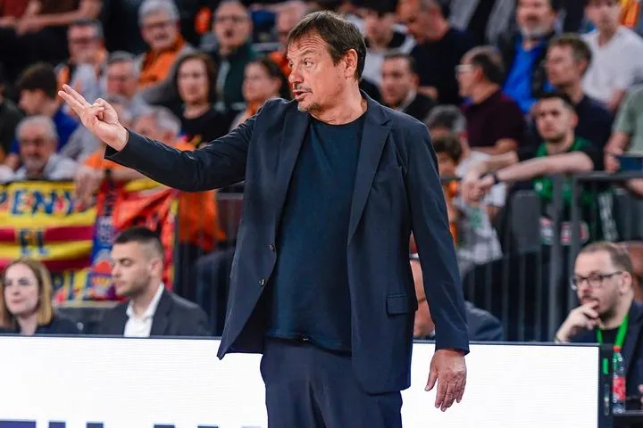 Η μπάλα στην εξέδρα και η μοίρα του Παναθηναϊκού AKTOR στα χέρια τρίτων