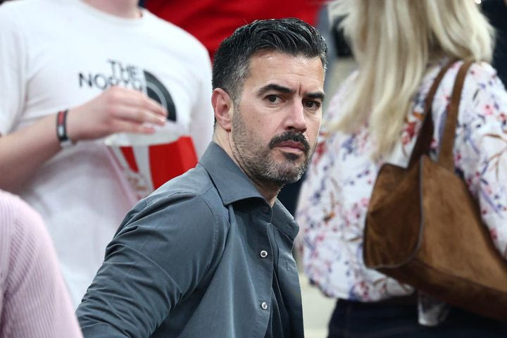 Λάμψη στο ΣΕΦ: Οι επώνυμοι που βρέθηκαν στο Game 2 του Ολυμπιακού