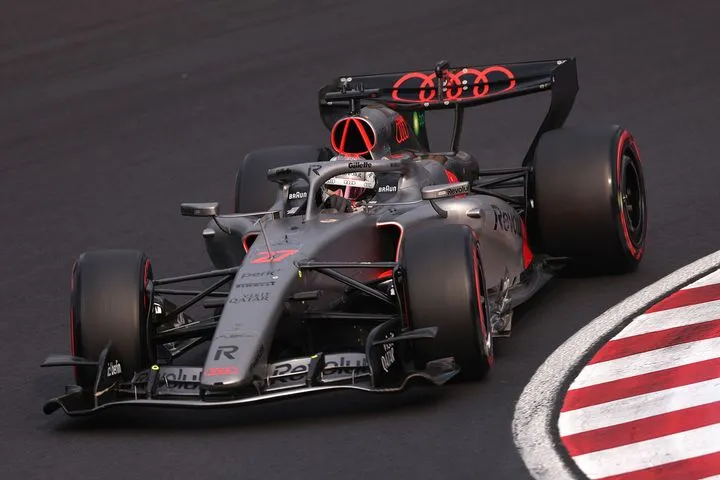 Πού υστερεί η Audi F1 και πότε θα κάνει το επόμενο βήμα ανέλιξής της στη Formula 1