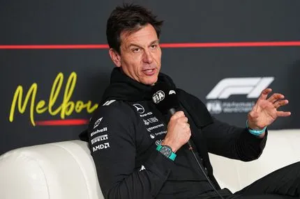 Ανησυχία της Mercedes F1 ότι θα αδικηθεί από την αναβάθμιση του κινητήρα της Ferrari