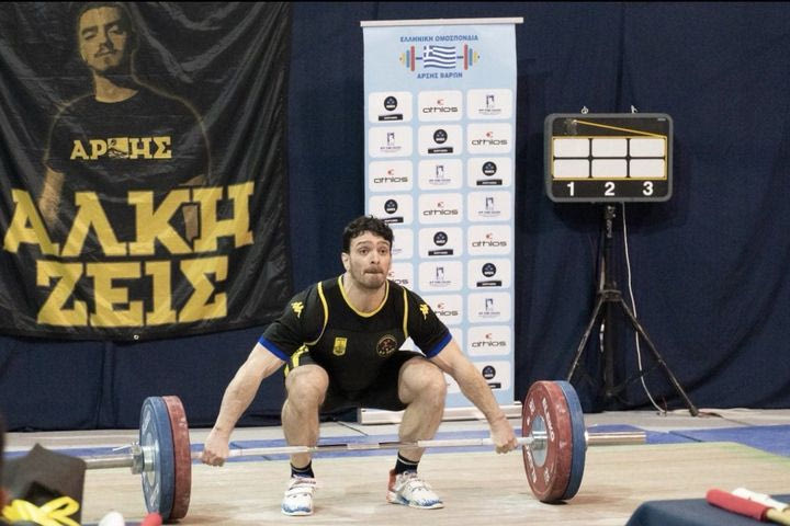 Συγκίνηση αλλά και ρεκόρ στον αγώνα άρσης βαρών του Αρη “Lift for Life” στη μνήμη του Αλκη Καμπανού