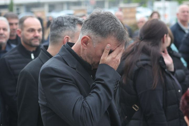 Στέφανος Μπορμπόκης: Συγκίνηση στο τελευταίο αντίο, με τη σημαία του ΠΑΟΚ το φέρετρο