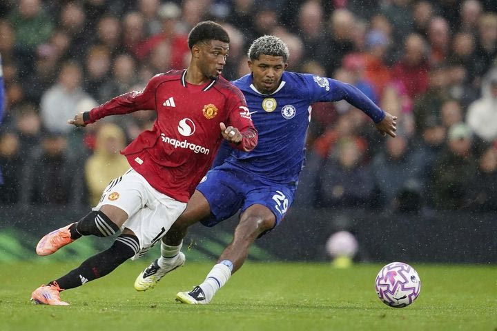 Αθλητικές μεταδόσεις: Πού θα δείτε τα Τσέλσι – Μάντσεστερ Γιουνάιτεντ, Τότεναμ – Μπράιτον, Νάπολι – Λάτσιο και τα υπόλοιπα ματς στα κορυφαία πρωταθλήματα