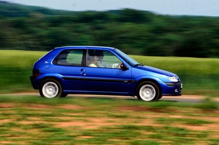 To Citroen Saxo VTS “κλείνει” τα 30! Το Γαλλικό hatchback- “πυραυλάκι” των ‘90s είχε κινητήρα 1,6 και 120 άλογα