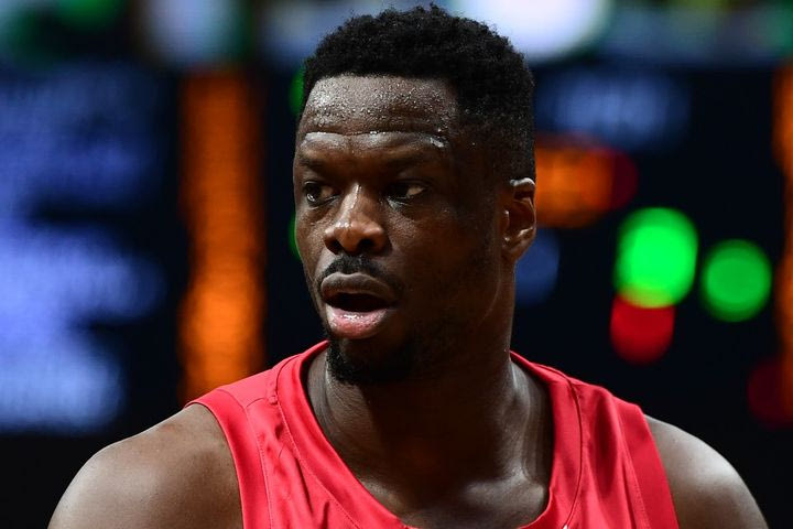 Με Φαλ στη Λιόν ο Ολυμπιακός, ποιοι έμειναν εκτός - Πάνε για την πρωτιά οι ερυθρόλευκοι