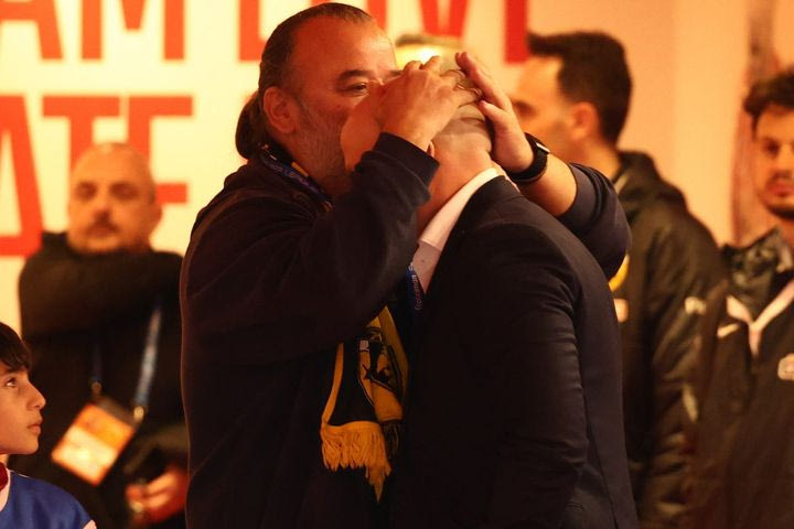 Ηλιόπουλος: “Η ΑΕΚ έδειξε τι μπορεί να κάνει απέναντι σε μία μεγάλη ομάδα, αγαπώ τον Νίκολιτς”