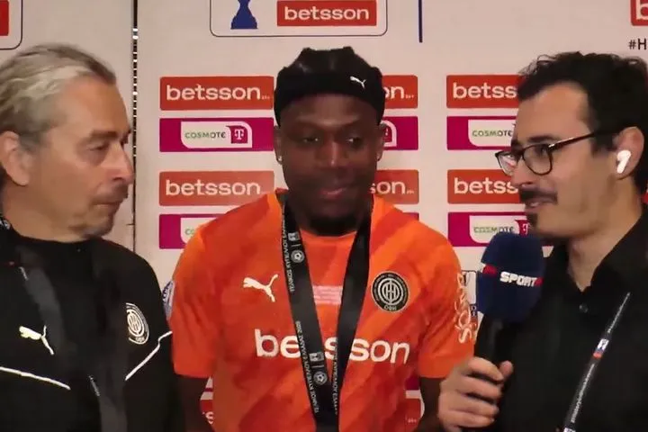 Επικός Ισέκα αποκλειστικά στο SPORT24: “Είχα άγχος εάν θα μπω στο ματς, πρόεδρε εάν το ακούς αυτό κράτησέ με”