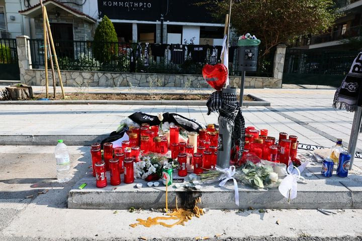 Δολοφονία στην Καλαμαριά: Δικογραφία για “υπόθαλψη εγκληματία” σε βάρος δύο οπαδών του Άρη