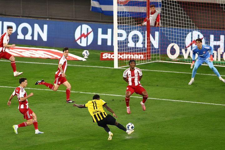 Καρέ-καρέ το γκολ του Κοϊτά στο 5' και οι πανηγυρισμοί των παικτών της ΑΕΚ