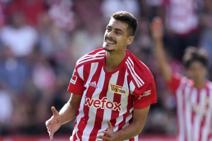 Στο στόχαστρο του Ολυμπιακού ο Ντιόγκο Λέιτε, σύμφωνα με το TransferFeed