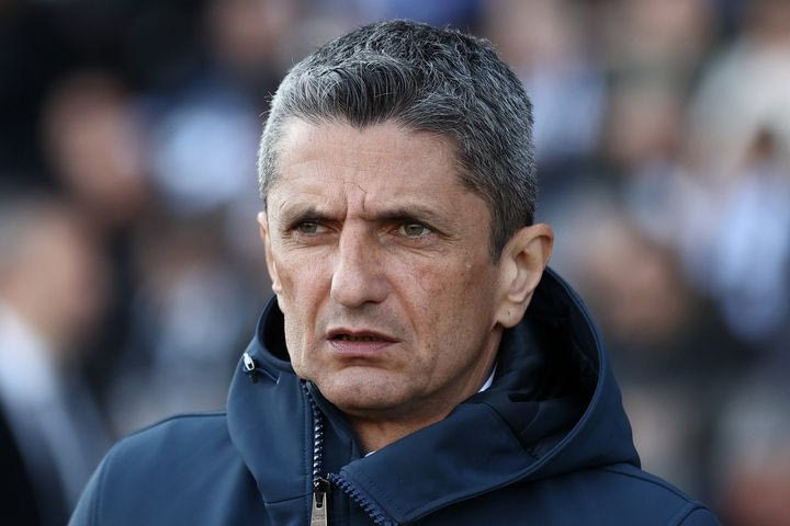 Ο Λουτσέσκου δεν έκανε δηλώσεις και έφυγε απευθείας από την Τούμπα για το αεροδρόμιο