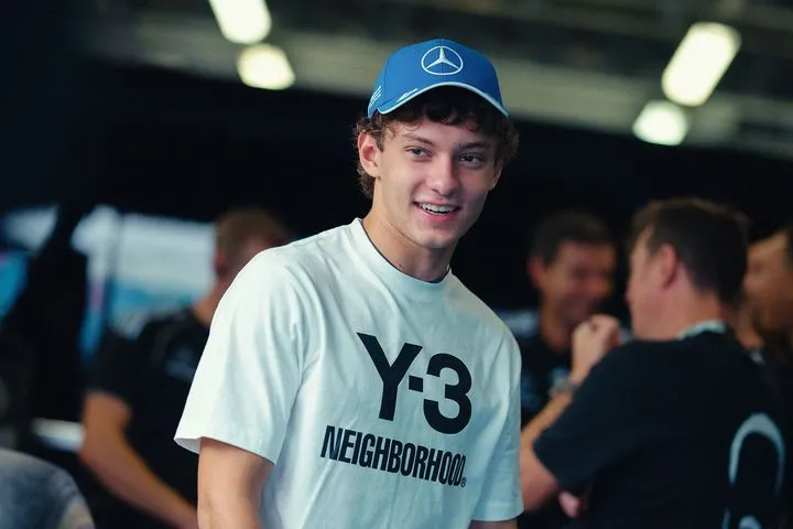 Ο Αντονέλι πέρασε το Πάσχα στο ράντσο του Βαλεντίνο Ρόσι παρέα με τον Μπετζέκι