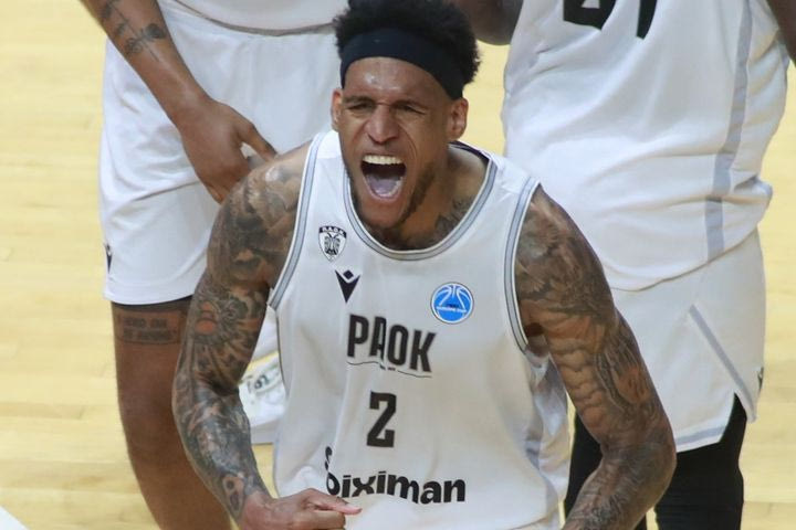 Μούρθια – ΠΑΟΚ: Το τεράστιο τρίποντο του Μέλβιν, που ουσιαστικά κλείδωσε την πρόκριση για τον Δικέφαλο