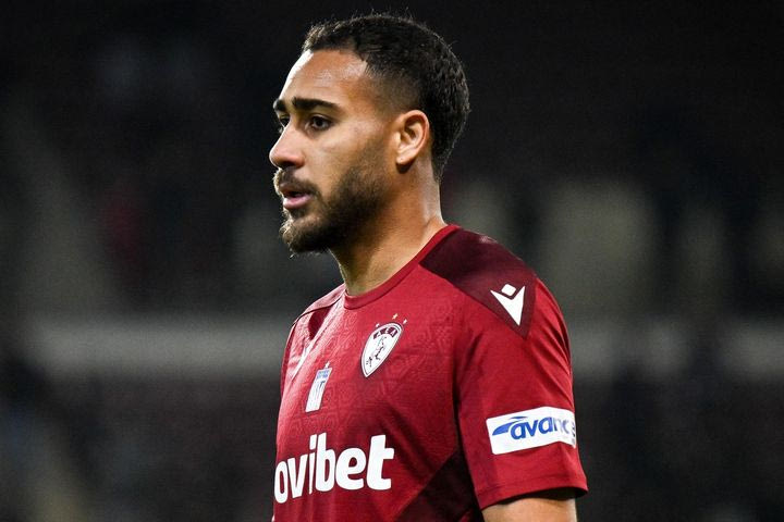 ΑΕΛ Novibet: Η διοίκηση των βυσσινί κάλεσε σε απολογία τους Μασόν και Σαγάλ