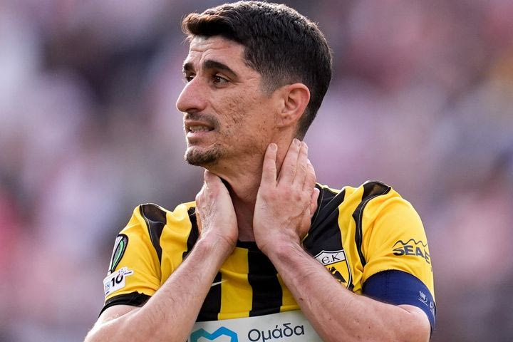 Όλα στραβά και ανάποδα: Η ΑΕΚ πλήρωσε τα λάθη της και αναζητά ένα θαύμα στη ρεβάνς της Allwyn Arena