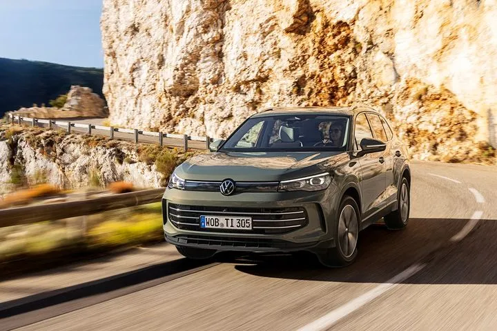 Η VW προσφέρει το δημοφιλές της SUV με πιο πλούσιο εξοπλισμό- Νέα τιμή από 33.990 ευρώ για το Tiguan