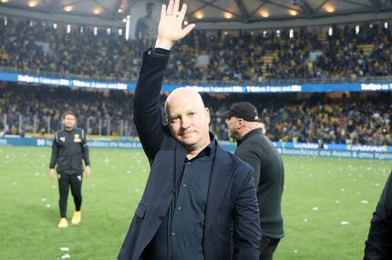 Ο Νίκολιτς υποκλίθηκε στους παίκτες του, χρησιμοποίησε πέντε φορές τη λέξη "εντυπωσιακό" για το επίτευγμά τους