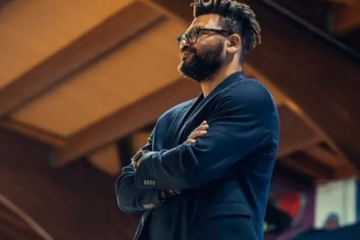 Νέος προπονητής στον Ολυμπιακό ο Ενζογιά