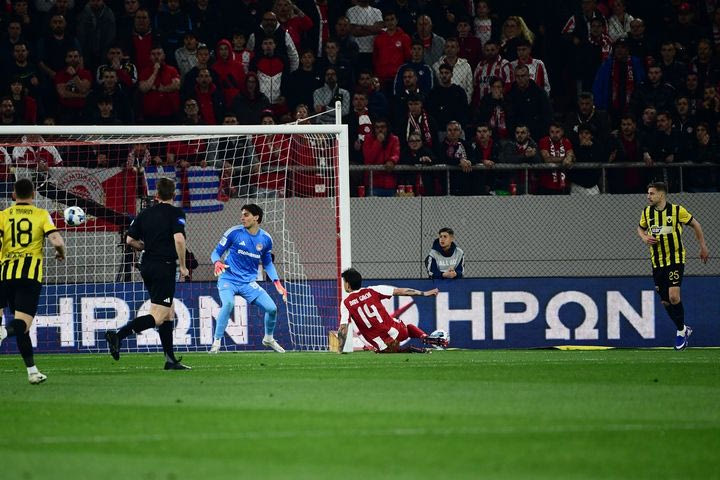 Αποδοκιμασίες στο ημίχρονο του αγώνα Ολυμπιακός – ΑΕΚ