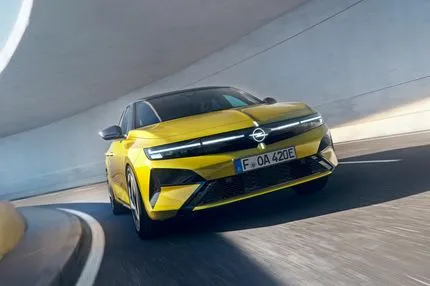 Σαν σε πολυθρόνα: Η άνεση που προσφέρουν τα καθίσματα Intelli-Seats στο νέο Opel Astra δεν έχει προηγούμενο