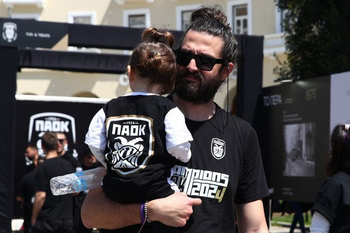 Τι σημαίνει για εσένα ο ΠΑΟΚ; Το φοβερό VIDEO με φιλάθλους κάθε ηλικίας να απαντάνε στο ερώτημα