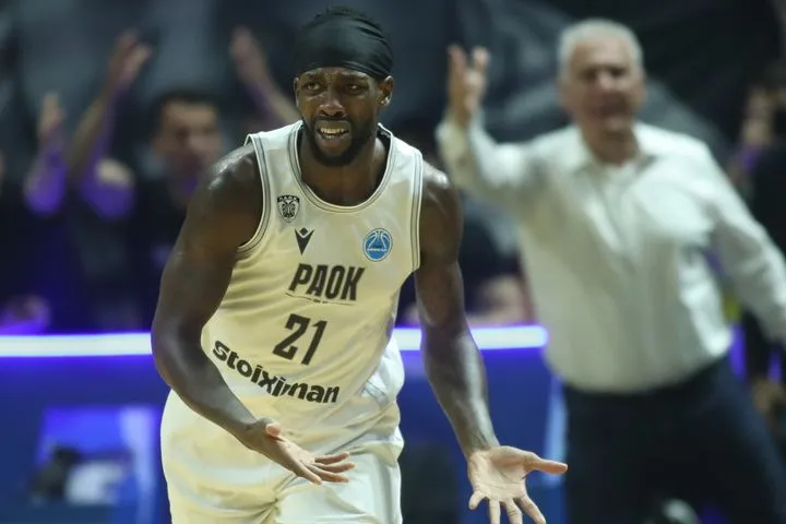 Τα συγχαρήτηρια της ομάδας ποδόσφαιρου του ΠΑΟΚ σε αυτή του μπάσκετ: “Το πρώτο βήμα έγινε”