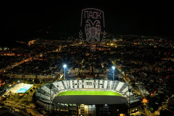 100 χρόνια ΠΑΟΚ: Το εντυπωσιακό drone show του Δικεφάλου στην Τούμπα για τον έναν αιώνα ιστορίας