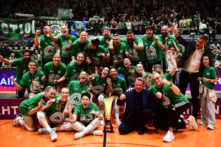 Το πρωτάθλημα της Volley League γυναικών στον ουρανό του Μετς: Η απονομή του τίτλου στον Παναθηναϊκό