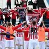 Πανσερραϊκός: Οι παίκτες του Σαραγόσα πανηγύρισαν με τον κόσμο το διπλό στη Νίκαια
