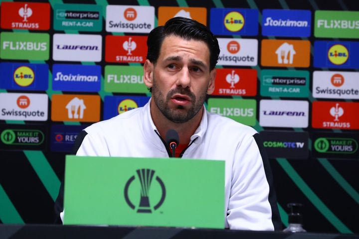 Μπατάγια για τη συμμετοχή του στο ματς με την ΑΕΚ: "Πεθαίνω να παίξω, αλλά θα δούμε"