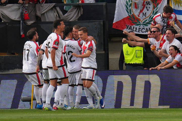 Ράγιο Βαγιεκάνο – Εσπανιόλ 1-0: Άλμα παραμονής με γκολ του Καμέγιο για τους Μαδριλένους