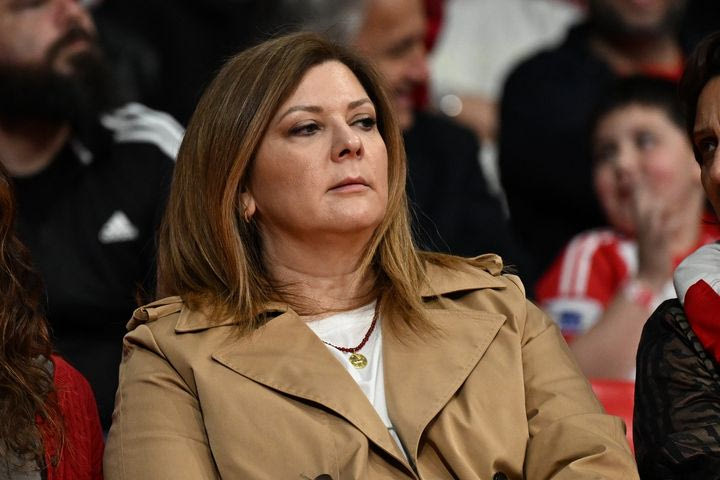 Ολυμπιακός – Μύκονος Betsson: Η σύζυγος του Γιώργου Μπαρτζώκα έδωσε το παρών στο ΣΕΦ