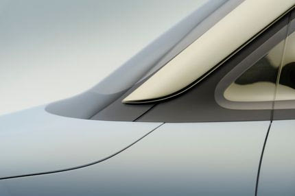 H smart δίνει κάποιες εικόνες- teasers του νέου της διθέσιου #2. Αποκλειστικά για την Κίνα, ετοιμάζεται και το #6