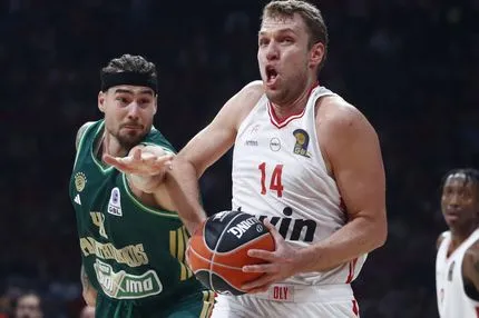 Το σενάριο που οδηγεί σε "εμφύλιο" στα playoffs ανάμεσα σε Ολυμπιακό και Παναθηναϊκό