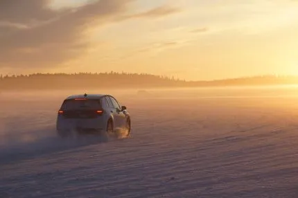 Volkswagen: Χειμερινές δοκιμές για την πρώτη γενιά οχημάτων που καθορίζονται από λογισμικό (SDV)