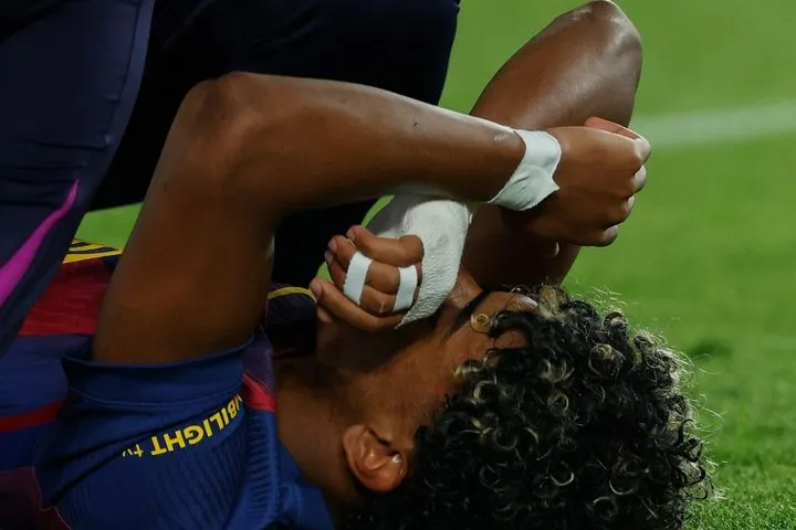 Γιαμάλ: Χάνει το υπόλοιπο της σεζόν ο σούπερ σταρ της Μπαρτσελόνα – Τα δεδομένα για το Μουντιάλ 2026