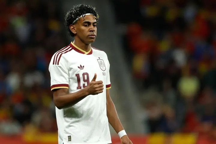 Ισπανία: Εμετικό σύνθημα κατά των Μουσουλμάνων από την κερκίδα ανάγκασε τον Γιαμάλ να γίνει σοκαρισμένος αλλαγή στο ημίχρονο με την Αίγυπτο