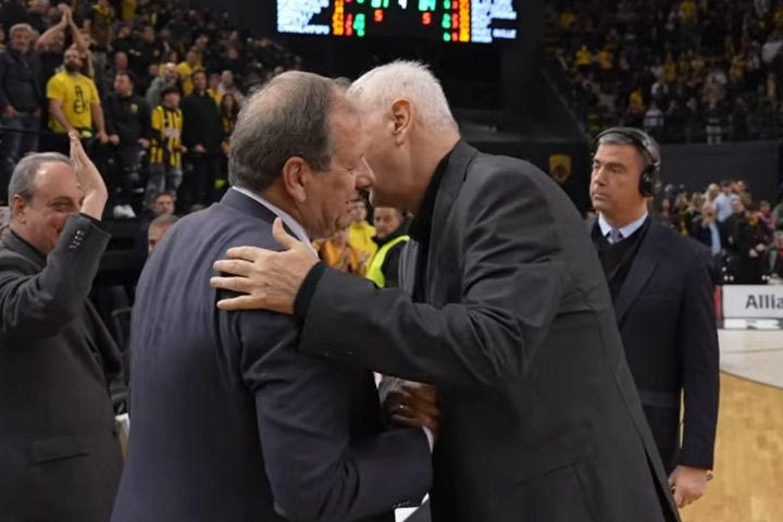 Το show των Μπάρτλεϊ - Νάναλι, το κρίσιμο καλάθι του Φλιώνη και η αγκαλιά Σάκοτα - Αγγελόπουλου στην παρακάμερα της ΑΕΚ