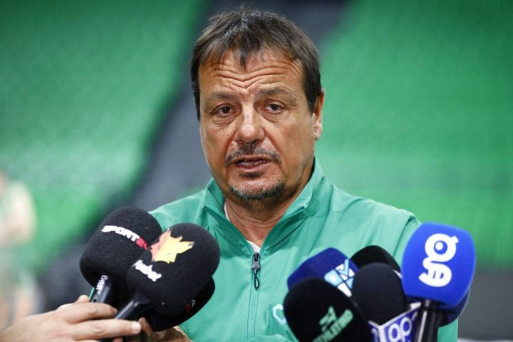 Αταμάν: “Στη regular season η καλύτερη ομάδα ήταν ο Ολυμπιακός – Δεν σκεφτόμαστε το F4, μόνο τη Μονακό”