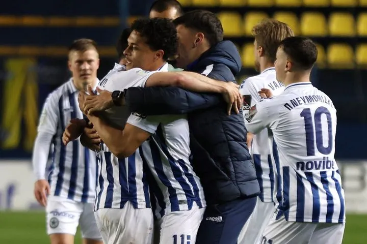 Ο Γιουμπιτάνα με buzzer beater απάντησε στο φοβερό γκολ του Ματσάν και ο Ατρόμητος έφυγε με τον βαθμό από το Αγρίνιο