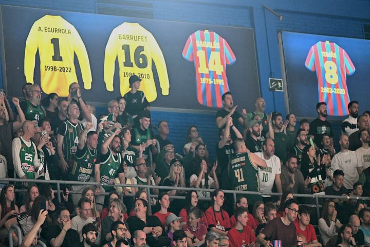 Μπαρτσελόνα – Παναθηναϊκός AKTOR: Δυναμική στήριξη των φιλάθλων των πρασίνων στη Βαρκελώνη