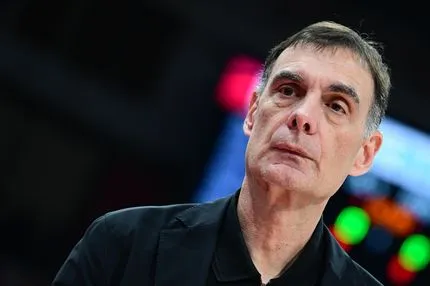 Μπαρτζώκας: "Ντόρσεϊ και Βεζένκοβ όταν νιώθουν καλά μπορούν να σκοράρουν από παντού"