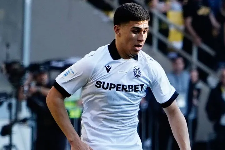 ΠΑΟΚ: Οι απουσίες, τα ερωτηματικά και το βασικό δίλημμα του Λουτσέσκου για τη θέση του μικρού στην ενδεκάδα με τον ΟΦΗ