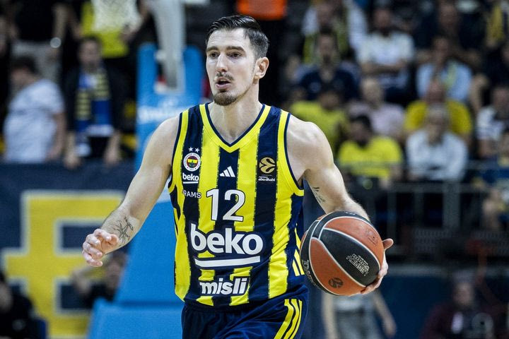 Ο Ντε Κολό προανήγγειλε το τέλος της καριέρας του