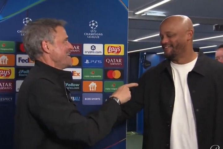 Ενρίκε σε Κομπανί μετά το Παρί – Μπάγερν: “Το είδες από ψηλά, σου άρεσε;”