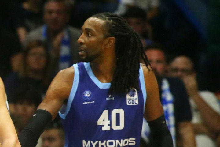 Έβανς: “Νιώθω ότι εξακολουθώ να αποτελώ σε μεγάλο βαθμό κομμάτι της Μυκόνου”