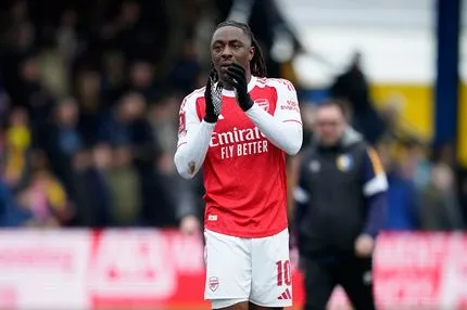 Ο Έζε επέστρεψε στις προπονήσεις της Άρσεναλ